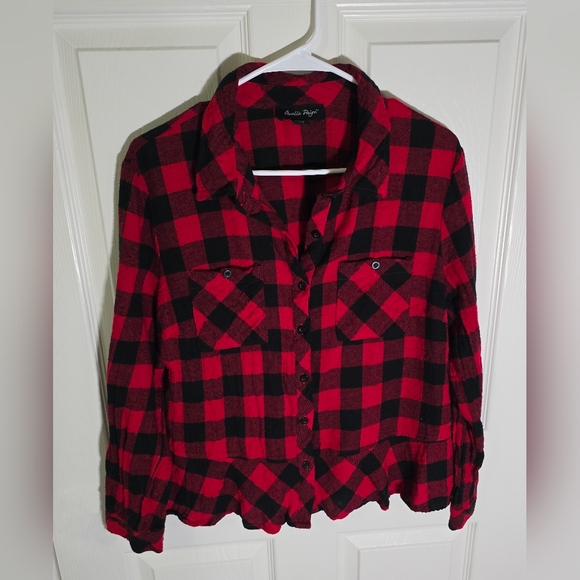 Charlie Paige Red Flannel Womens Long Sleeve Button Up Top Large - Picture 10 of 10